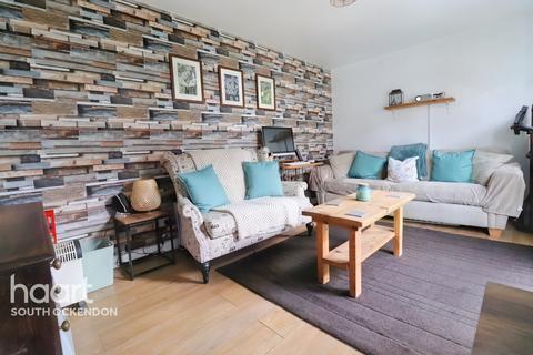 116 Romford Road, Aveley, South Ockendon, RM15 4PJ