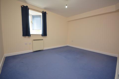 2 bedroom apartment to rent, Parkinson Drive, CM1