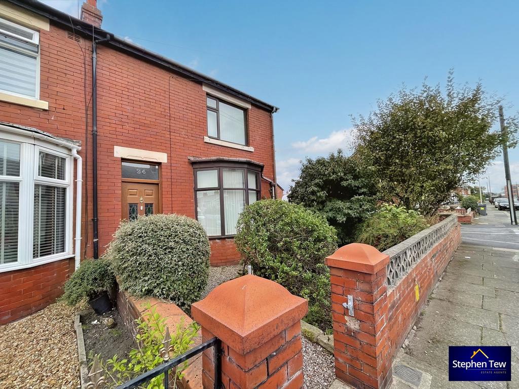 Marsden Road, Blackpool, FY4 2 bed end of terrace house £100,000