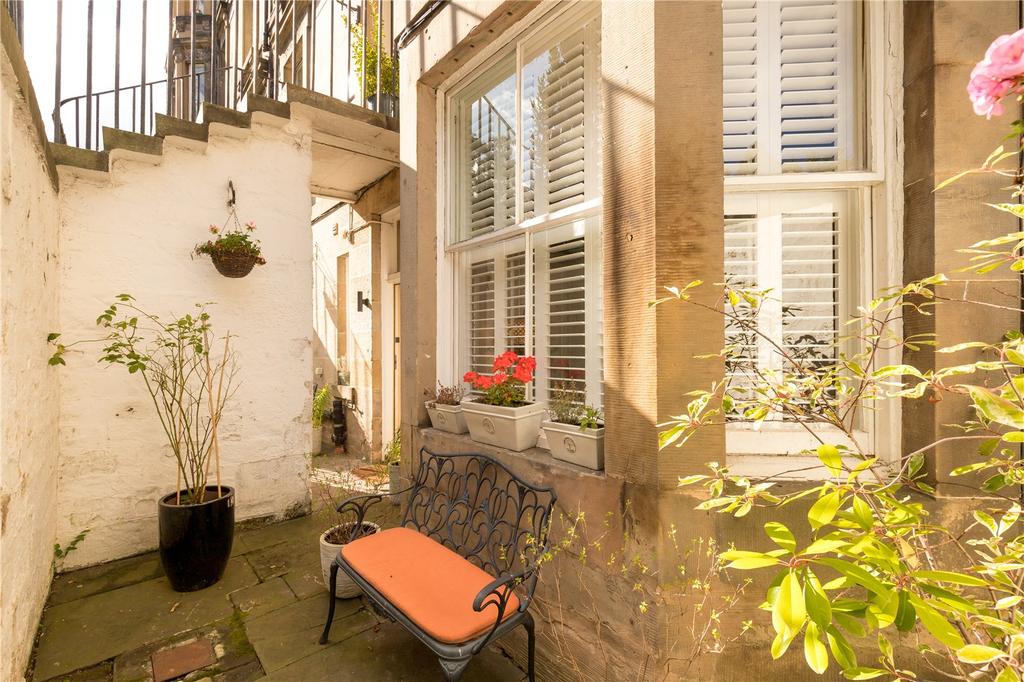 Front Courtyard