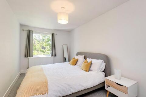 1 bedroom flat for sale - Fitzjohns Avenue, London, NW3