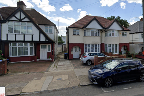 4 bedroom house to rent - Tanfield Avenue, London NW2