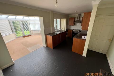 30 Duffryn Close, Tonyrefail, Porth, CF39 8HD