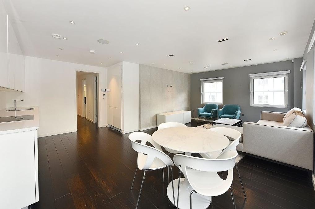 Apartment in London - More
