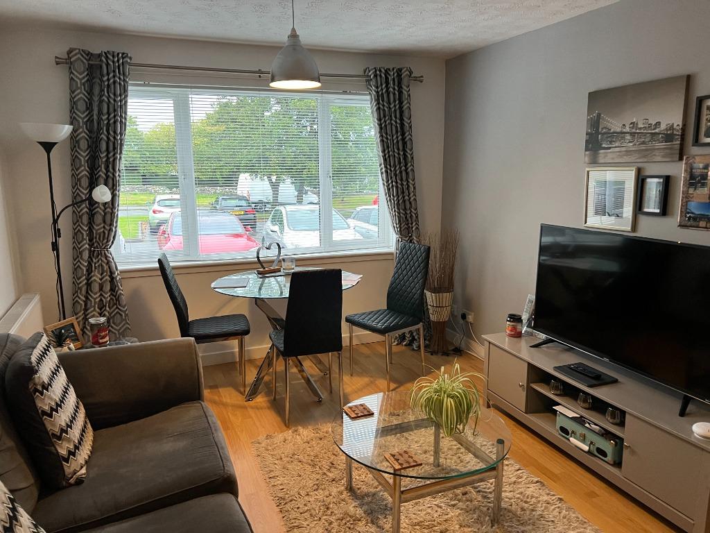 Echline Rigg, South Queensferry, Edinburgh, EH30 2 bed flat £875 pcm