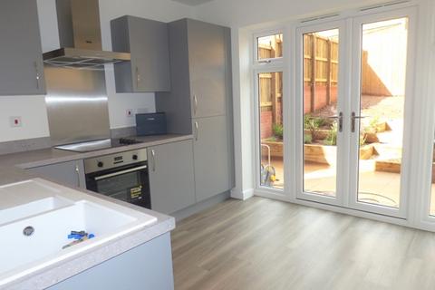 2 bedroom semi-detached house to rent, Stunning 2 bedroom detached new build