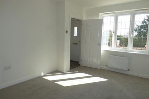 2 bedroom semi-detached house to rent, Stunning 2 bedroom detached new build