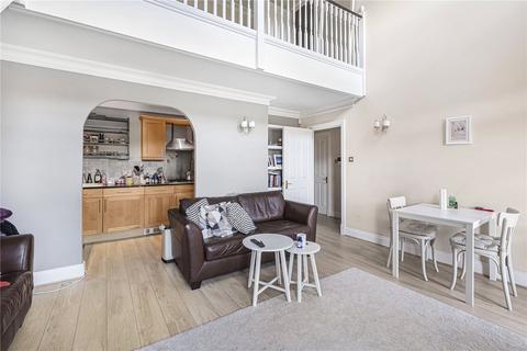 2 bedroom apartment to rent, Alderny Mews, London, UK, SE1