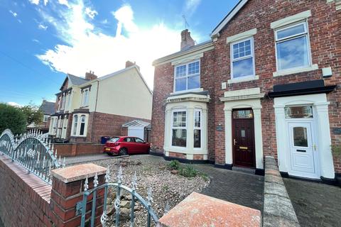 4 bedroom terraced house for sale - Kent Villas, Jarrow, Tyne and Wear, NE32 5SA