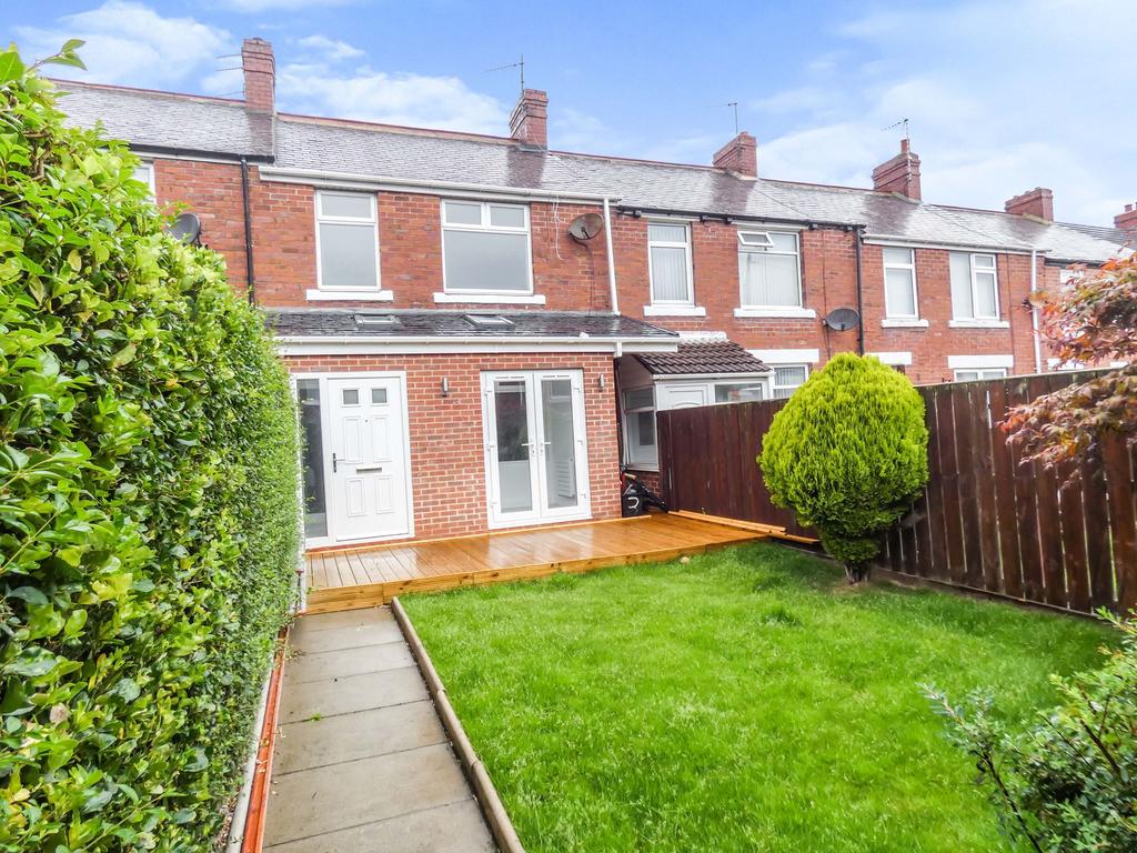 Swallow Street, Seaham, Durham, SR7 0AL 3 bed terraced house £140,000