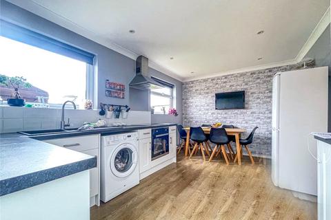 10 Braemar Close, Bournemouth, BH6 4JH