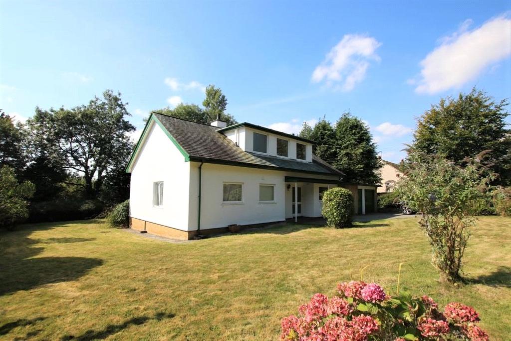 Penmynydd Road, Llangefni, Anglesey, LL77 4 bed detached house for sale