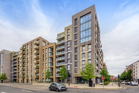 2 bedroom flat for sale, Queenshurst Square, Kingston Upon Thames, KT2