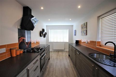 14 Langham Close, Bolton, BL1 7RA