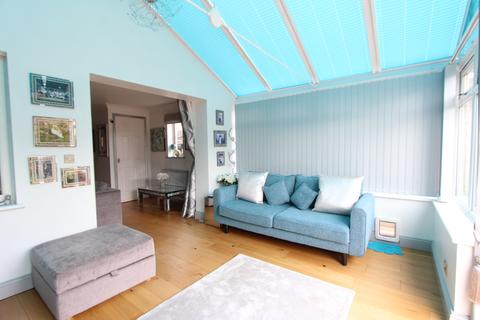 76 Lennox Close, Chafford Hundred, Grays, RM16 6AP