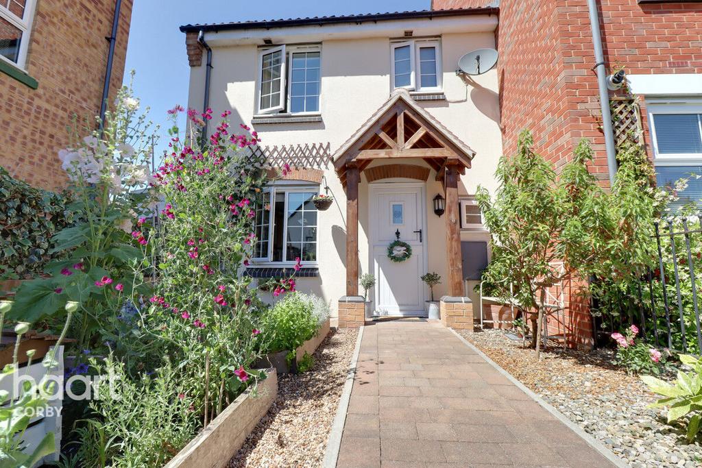 Roman Road, Little Stanion 3 bed end of terrace house £260,000