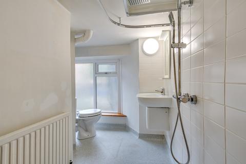 2/2, 40 Apsley Street, Glasgow, G11 7SW