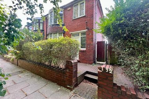 4 bedroom semi-detached house for sale, Broadway, Oldham