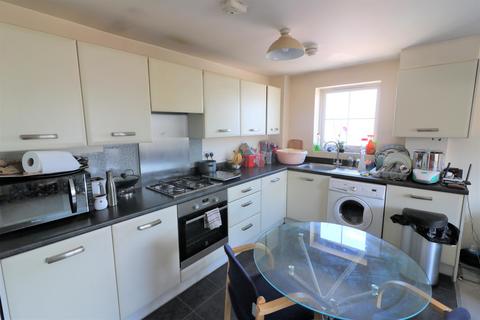 2 bedroom flat to rent, Sparrowhawk Place, Hatfield, AL10