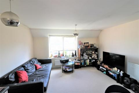 2 bedroom flat to rent, Sparrowhawk Place, Hatfield, AL10