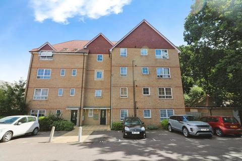 Sparrowhawk Place, Hatfield, AL10