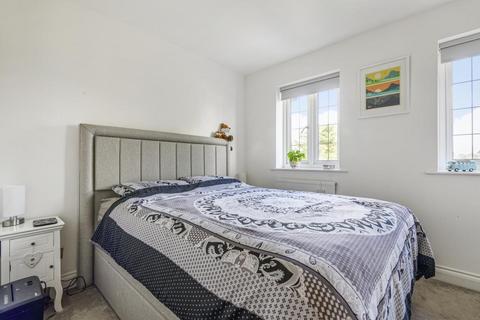 23 Saddlebrook Park, Sunbury-on-thames, TW16 7NG