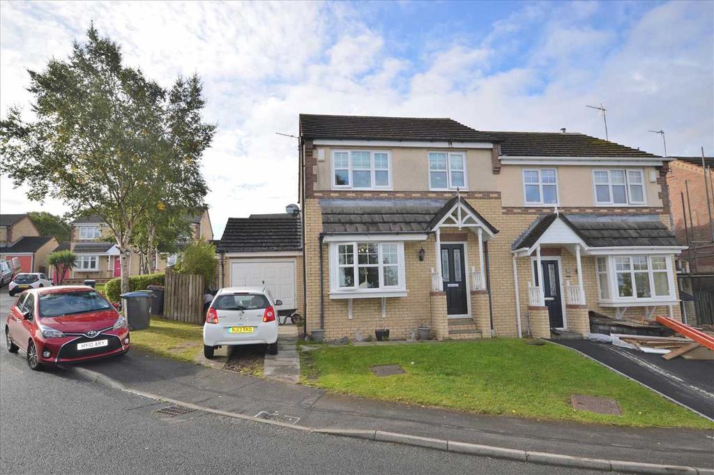Braemar Court, Consett 3 bed semidetached house for sale £129,950
