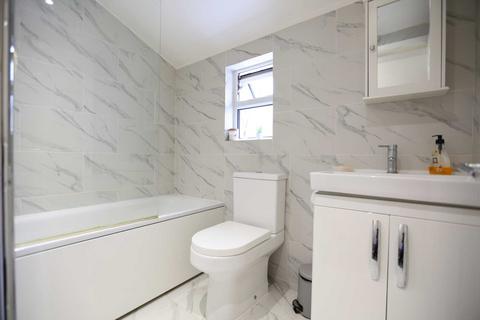 163 Shrewsbury Road, London, E7 8QA