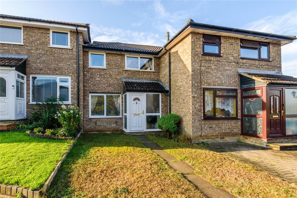 Lavenham Way, Stowmarket, Suffolk, IP14 3 bed terraced house £235,000