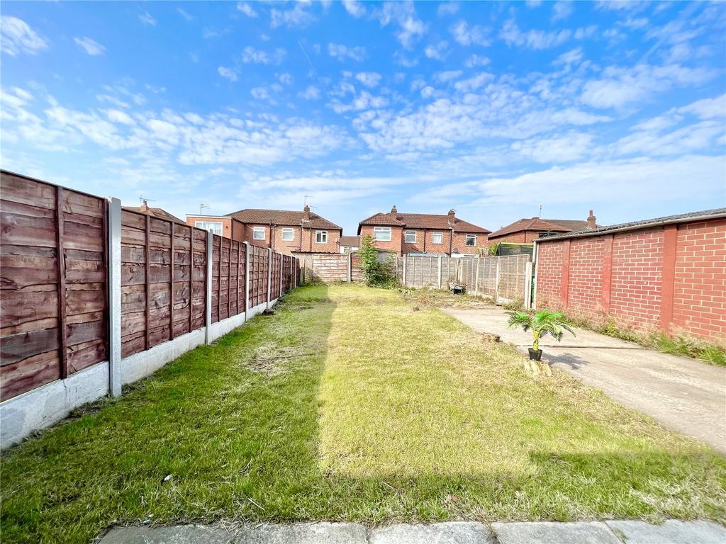 Turncroft Lane, Offerton, Stockport, SK1 3 bed semidetached house £