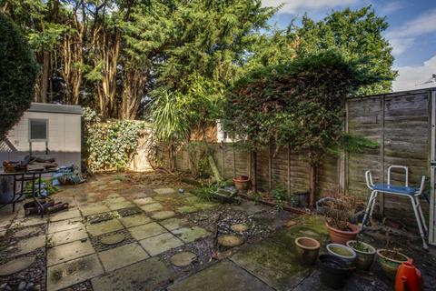 13 Mortimer Close, Bushey, WD23 4UH