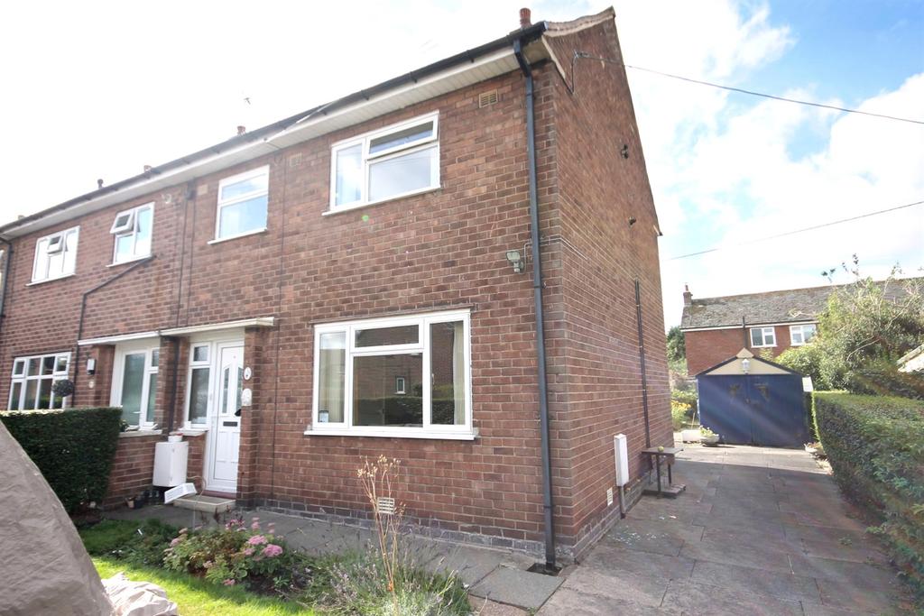 Moorcroft, Plumley 3 bed house £265,000