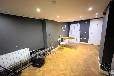 Property to rent - Queensferry Street, West End, Edinburgh, EH2