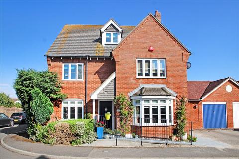 4 Ashmead Way, Angmering, Littlehampton, BN16 4AS