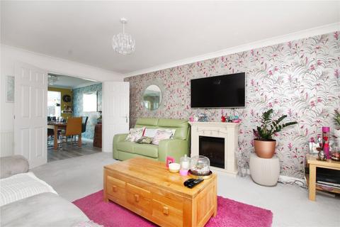 4 Ashmead Way, Angmering, Littlehampton, BN16 4AS