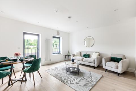 2 bedroom maisonette for sale - Evergreen House, Croydon Road, Caterham