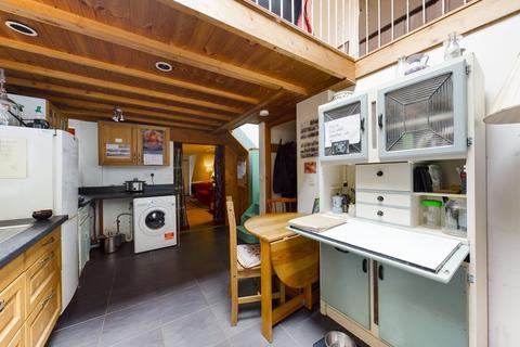 Little Kilbury Old Totnes Road, Buckfastleigh, TQ11 0LQ