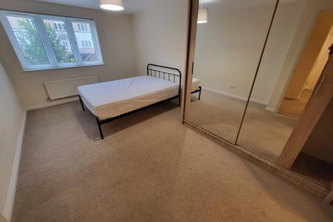 2 bedroom apartment to rent, St Peters Road, Bournemouth