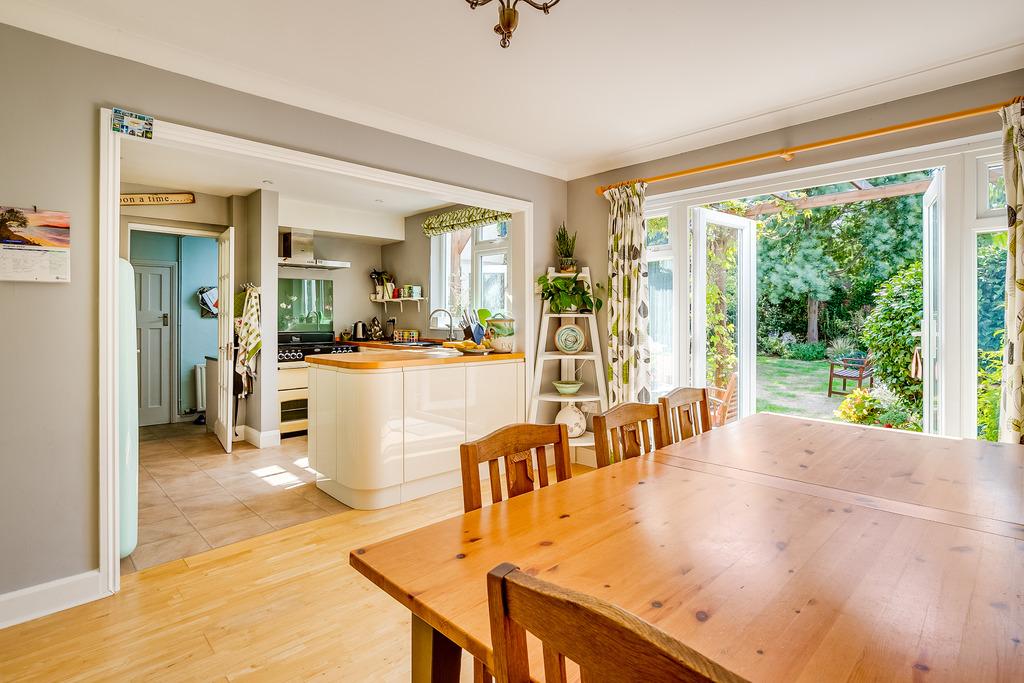 Kitchen/Reception