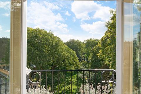 2 bedroom apartment for sale, Ennismore Gardens, Knightsbridge SW7