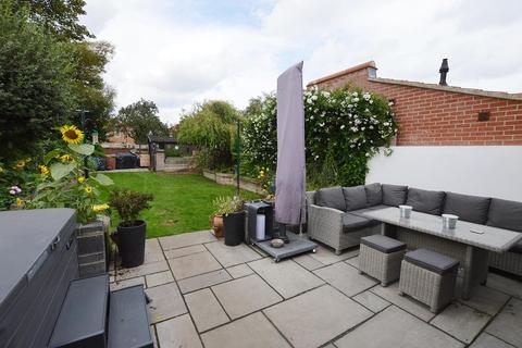 24 Brook Road, Sheringham, NR26 8QE