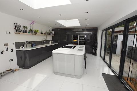 24 Brook Road, Sheringham, NR26 8QE