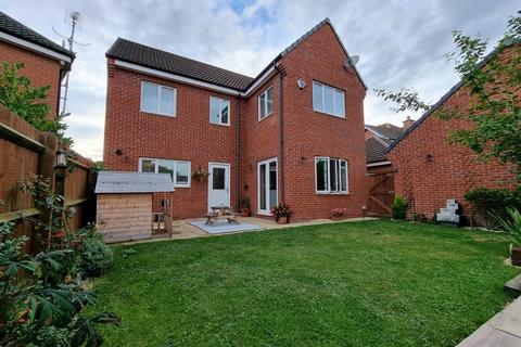 4 bedroom detached house for sale - Holland Road, Melton Mowbray