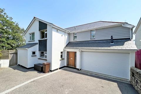 1 Hanson Drive, Fowey, PL23 1ET