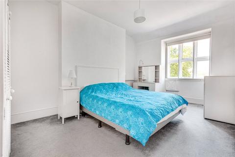 3 bedroom flat for sale, Overstrand Mansions, Prince Of Wales Drive, London