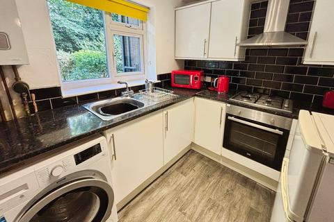 1 bedroom flat to rent, Aldborough Close, Didsbury, Manchester, M20