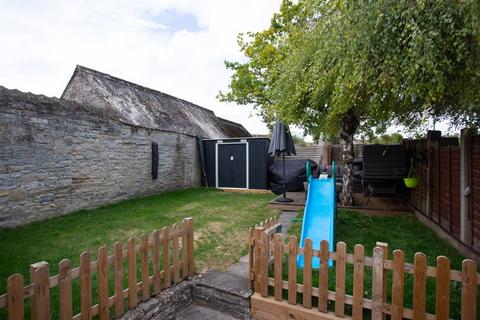 2 bedroom terraced house for sale - West Street, Somerton