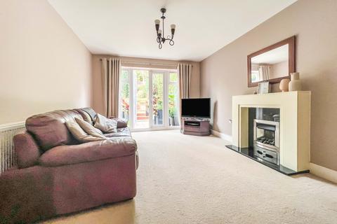 7 Asbury Walk, Birmingham, B43 6HF