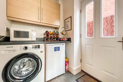 7 Asbury Walk, Birmingham, B43 6HF