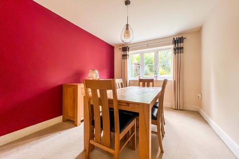 7 Asbury Walk, Birmingham, B43 6HF